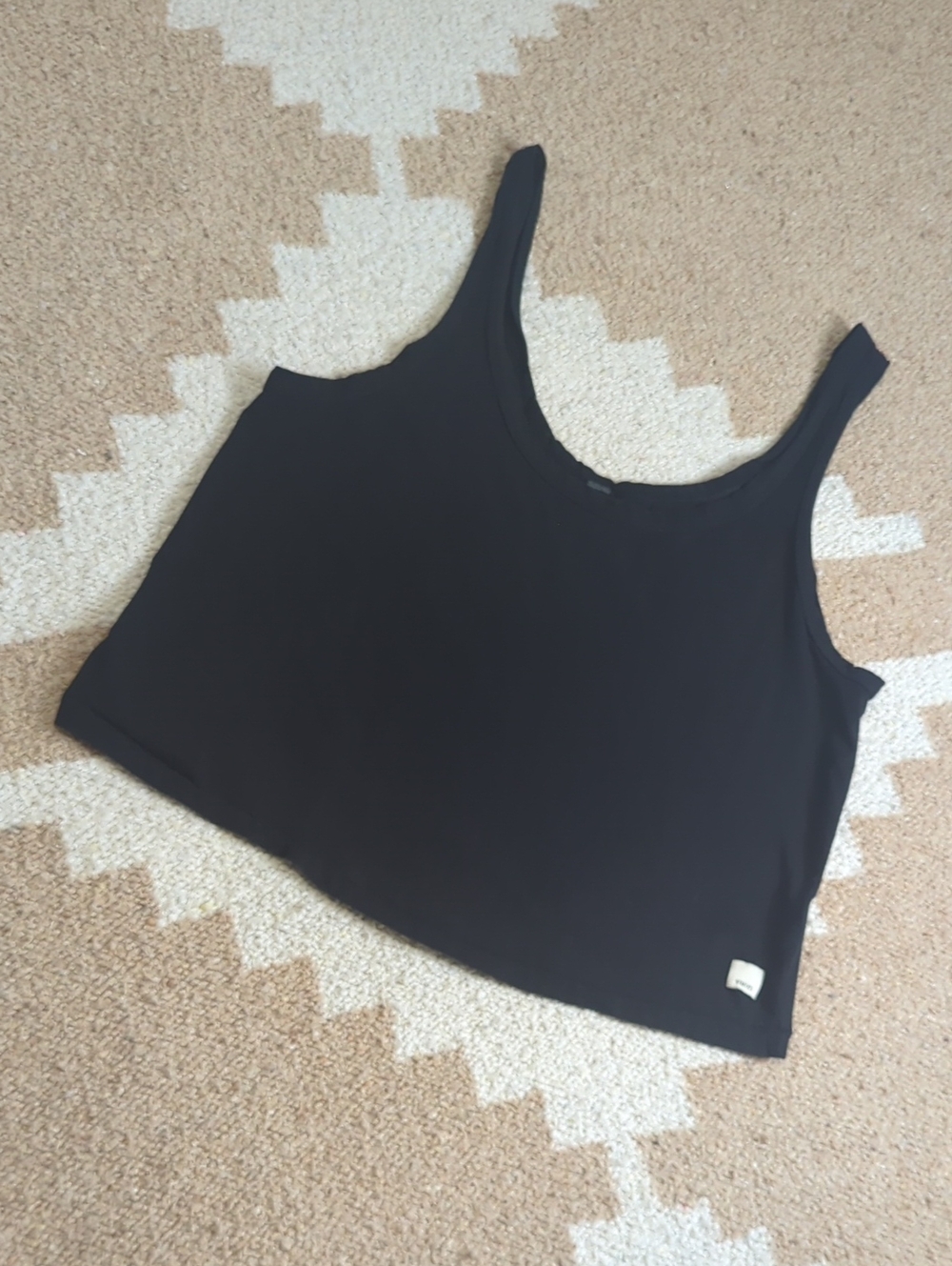Vuori 🎾 Black Scoop Neck Tank 🔹Small